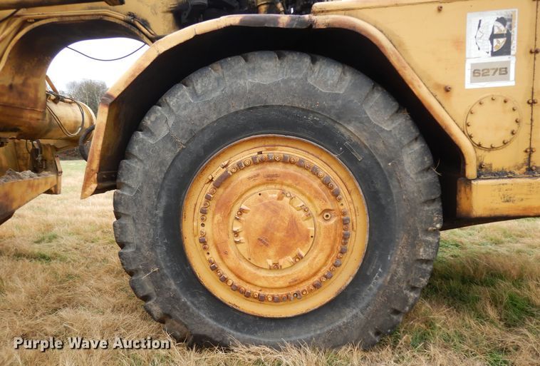 image for item DI8600 1974 Caterpillar 627B  scraper