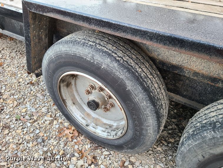 image for item DJ1521 2004 Towmaster  equipment trailer