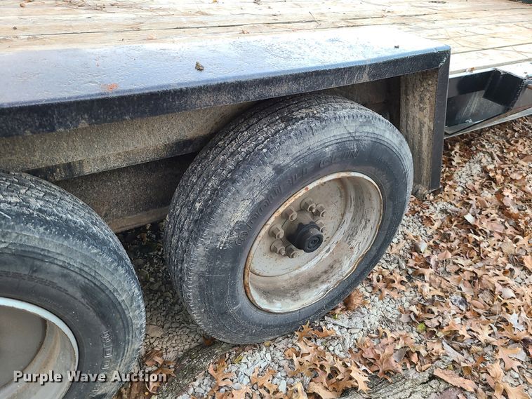 image for item DJ1521 2004 Towmaster  equipment trailer