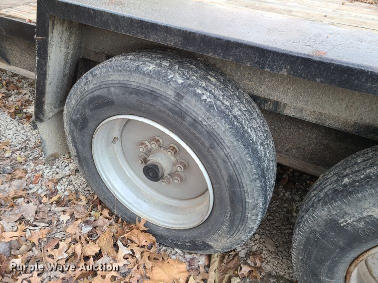 image for item DJ1521 2004 Towmaster  equipment trailer