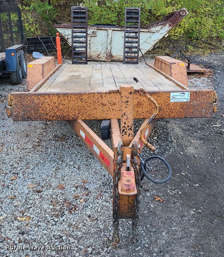 image for item DJ1522 2014 Redi Haul FSL14HD  equipment trailer