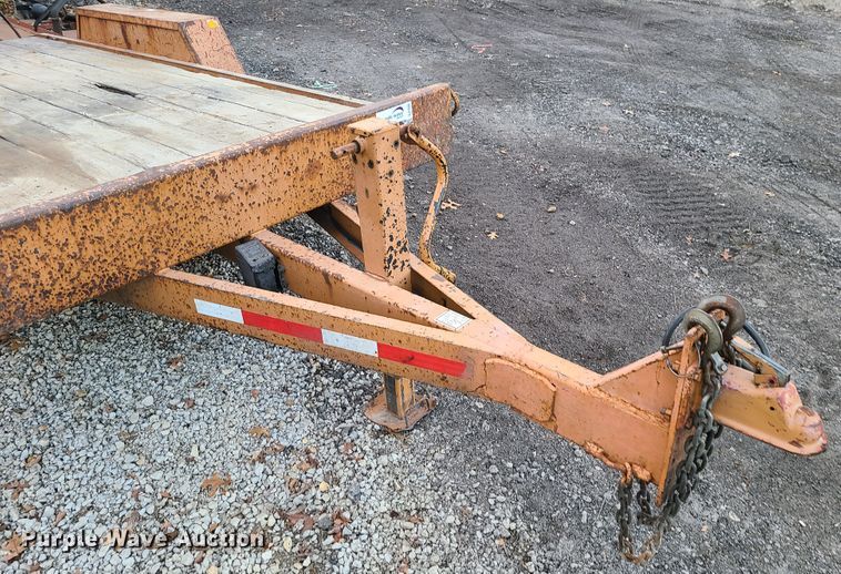 image for item DJ1522 2014 Redi Haul FSL14HD  equipment trailer