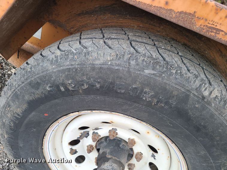 image for item DJ1522 2014 Redi Haul FSL14HD  equipment trailer