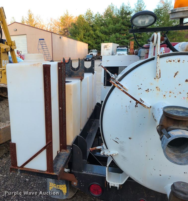 image for item DJ1523 Vactron Air 355SDT  vacuum excavator