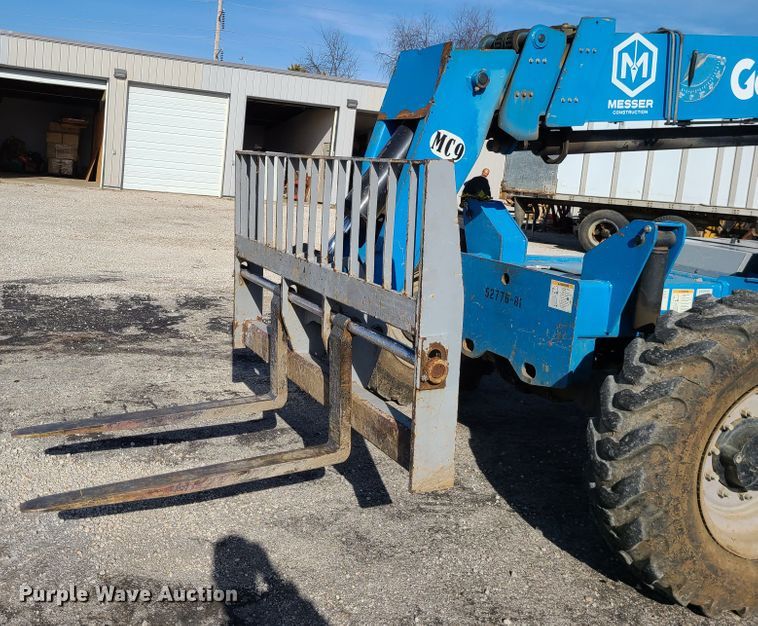 image for item DJ1548 2012 Genie GTH-844  telehandler