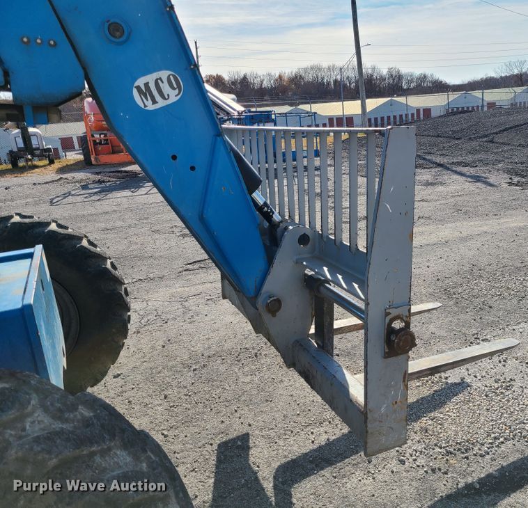 image for item DJ1548 2012 Genie GTH-844  telehandler