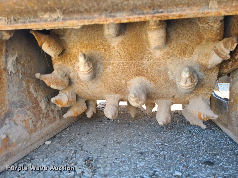 image for item DJ1560 Caterpillar PC205 18"W skid steer cold planer