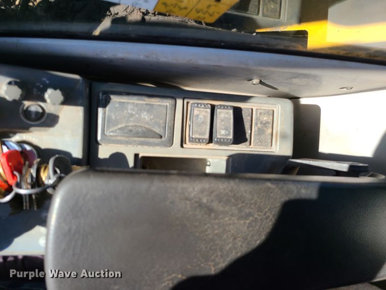 image for item DJ1562 John Deere 135G  excavator