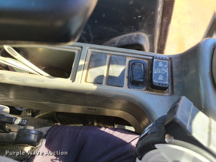 image for item DJ1562 John Deere 135G  excavator