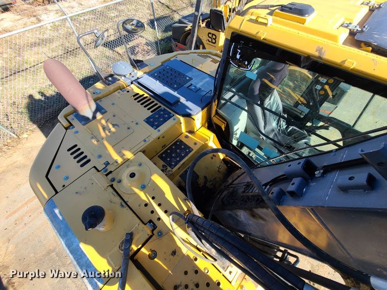 image for item DJ1562 John Deere 135G  excavator