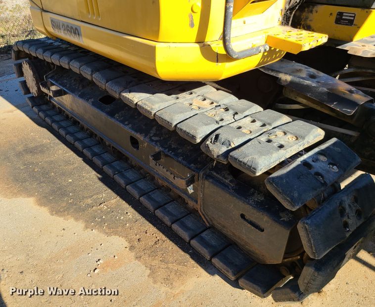 image for item DJ1562 John Deere 135G  excavator