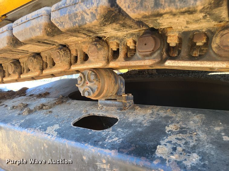 image for item DJ1562 John Deere 135G  excavator