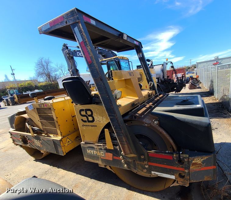 image for item DJ1564 Hypac C766C  double drum vibratory roller