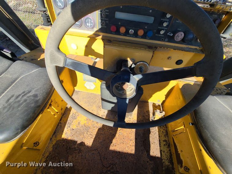 image for item DJ1564 Hypac C766C  double drum vibratory roller