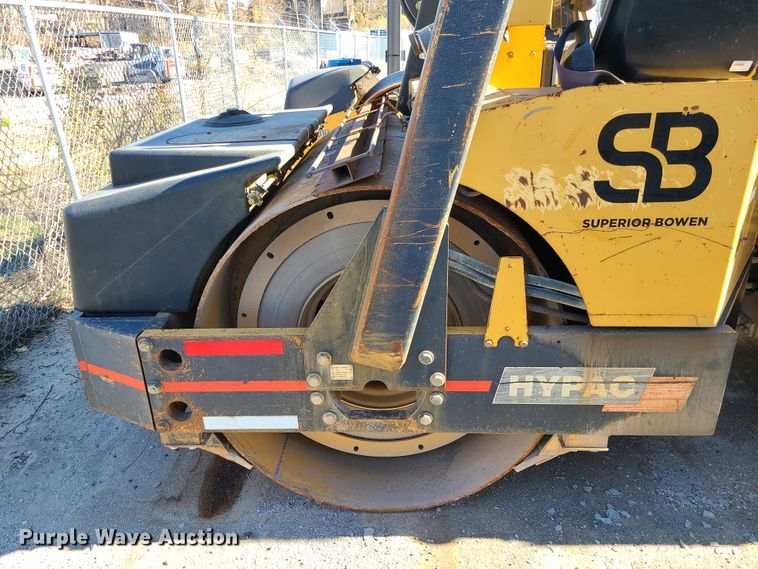 image for item DJ1564 Hypac C766C  double drum vibratory roller