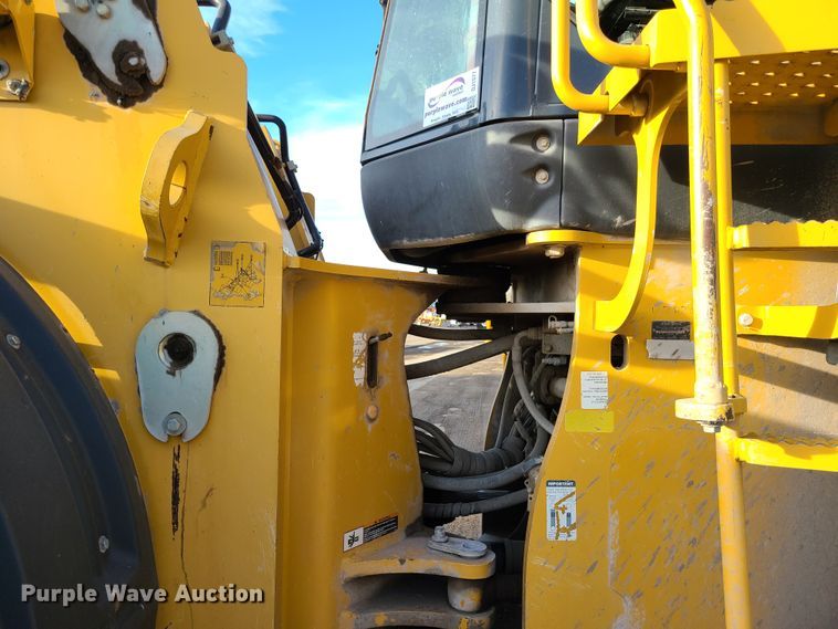 image for item DJ1577 2009 John Deere 844K  wheel loader