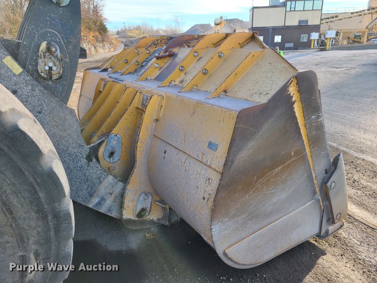 image for item DJ1577 2009 John Deere 844K  wheel loader