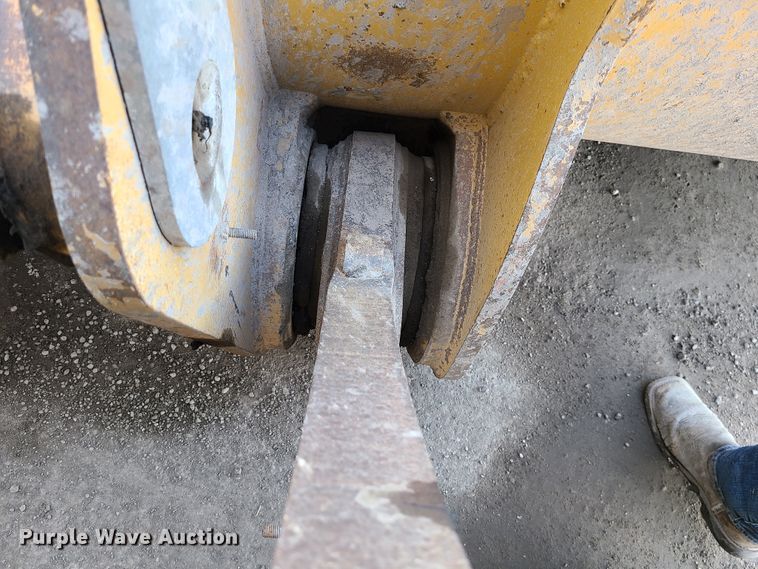 image for item DJ1577 2009 John Deere 844K  wheel loader