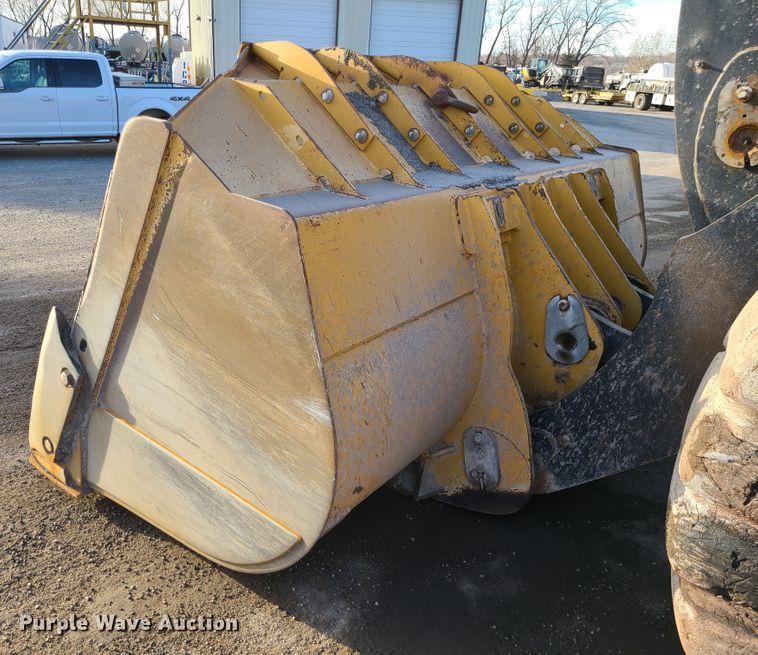 image for item DJ1577 2009 John Deere 844K  wheel loader