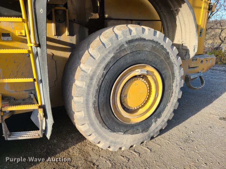 image for item DJ1577 2009 John Deere 844K  wheel loader