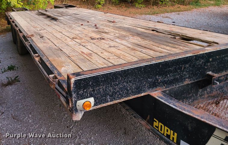 image for item DJ1584 2006 Big Tex 20PH  equipment trailer
