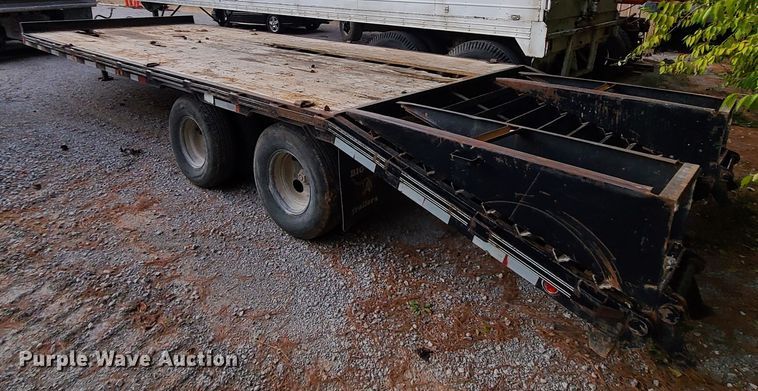 image for item DJ1584 2006 Big Tex 20PH  equipment trailer