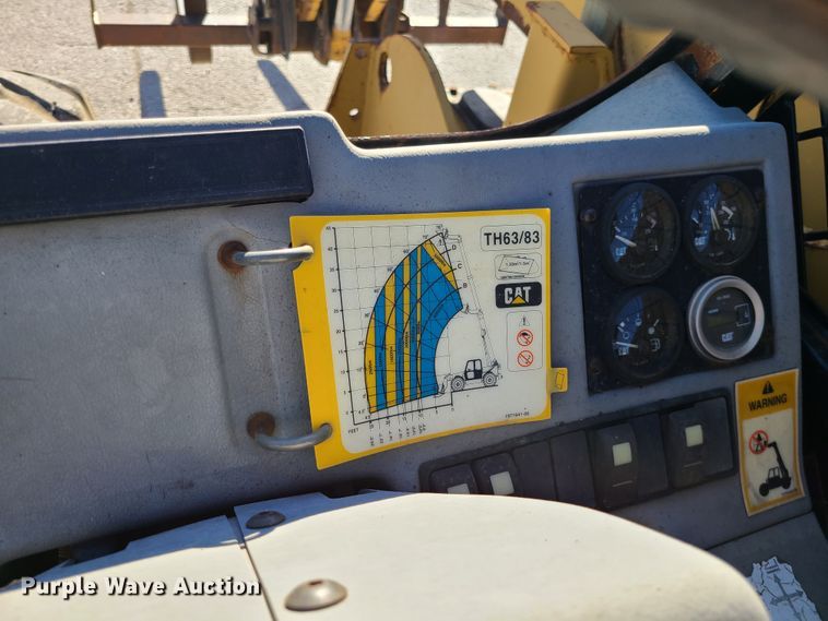 image for item DJ1649 2001 Caterpillar TH63  telehandler
