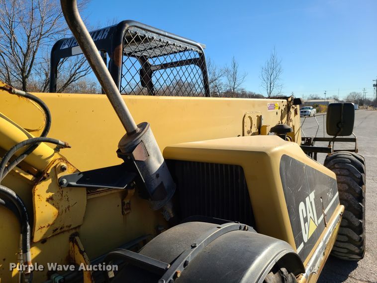 image for item DJ1649 2001 Caterpillar TH63  telehandler