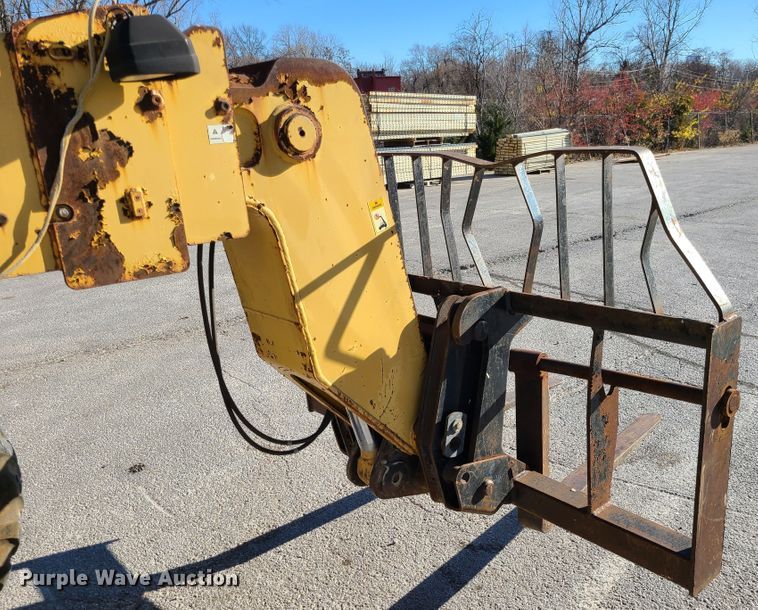 image for item DJ1649 2001 Caterpillar TH63  telehandler