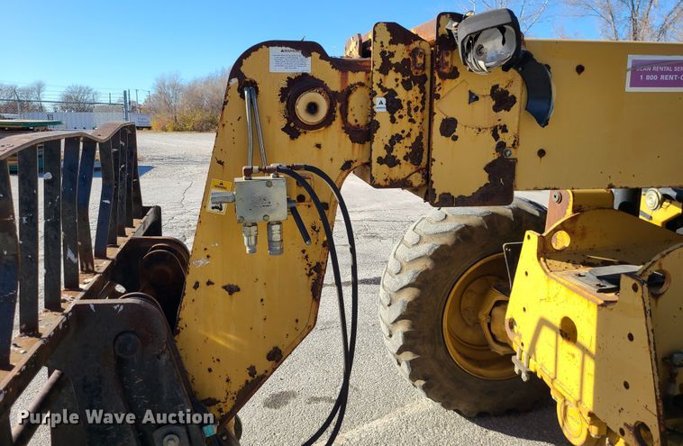 image for item DJ1649 2001 Caterpillar TH63  telehandler