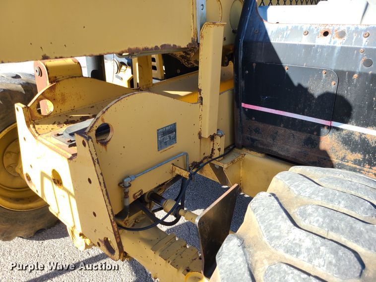 image for item DJ1649 2001 Caterpillar TH63  telehandler