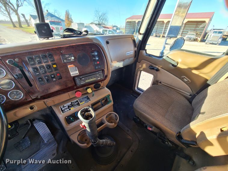 image for item DJ1653 2006 Mack CV713  grapple truck with trailer