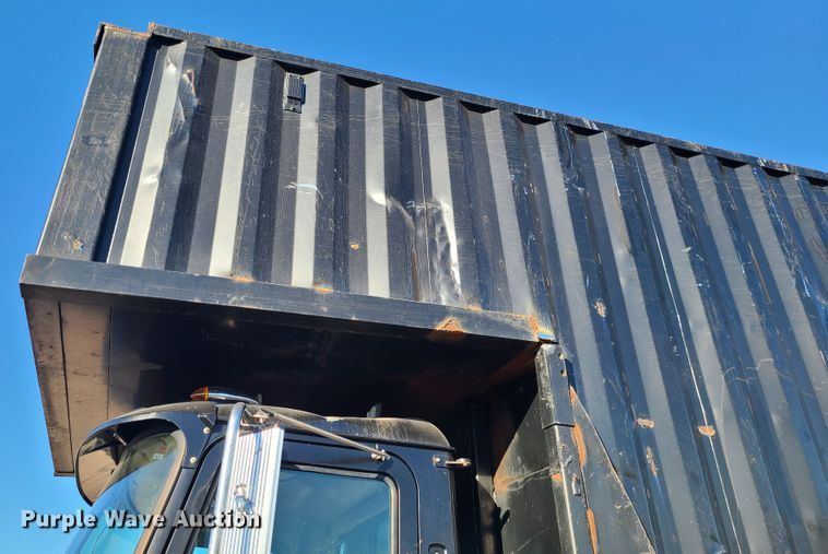 image for item DJ1653 2006 Mack CV713  grapple truck with trailer