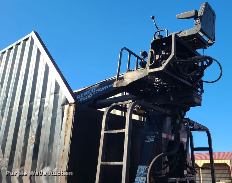 image for item DJ1653 2006 Mack CV713  grapple truck with trailer