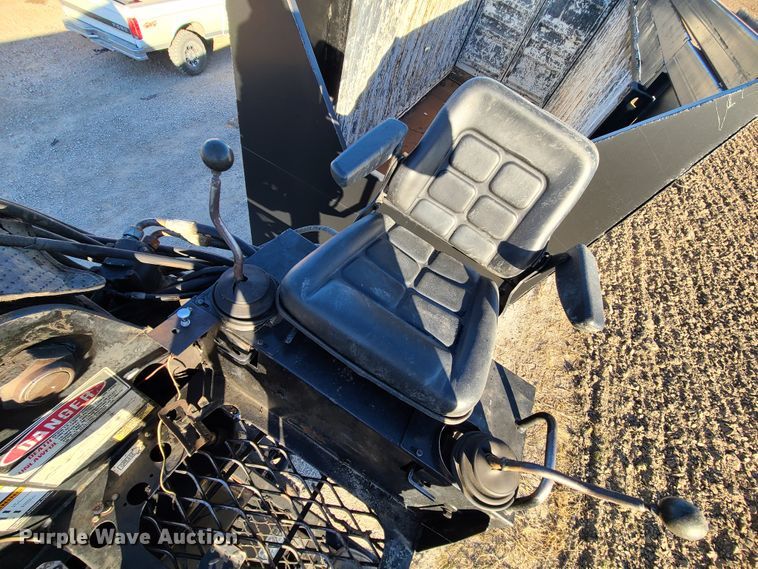 image for item DJ1653 2006 Mack CV713  grapple truck with trailer