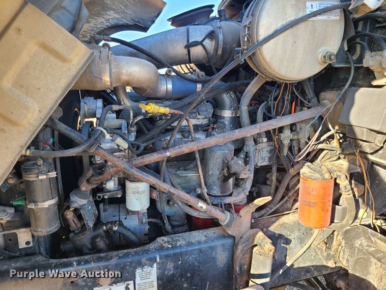 image for item DJ1653 2006 Mack CV713  grapple truck with trailer