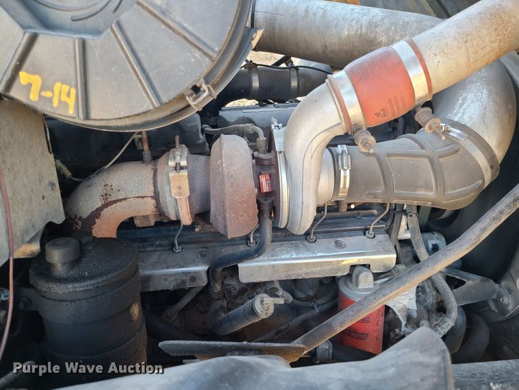 image for item DJ1653 2006 Mack CV713  grapple truck with trailer