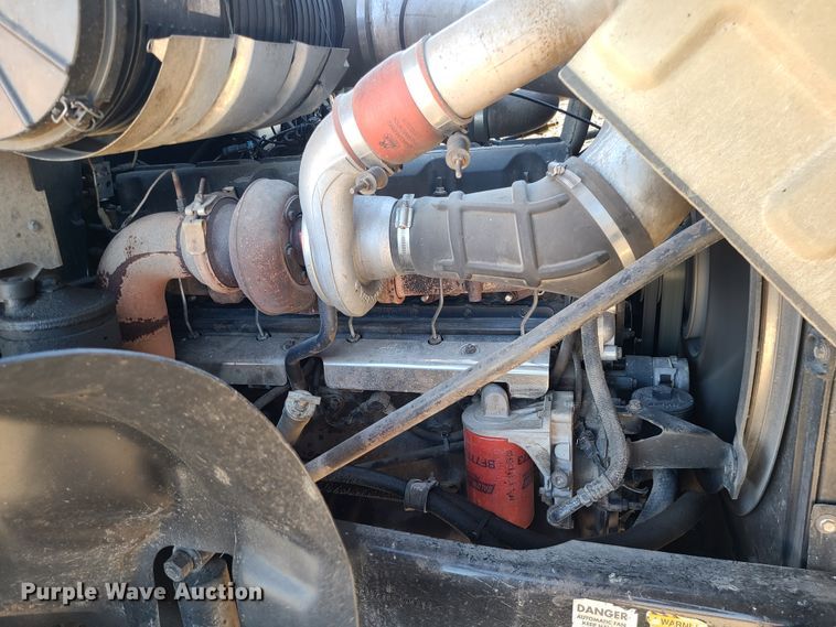 image for item DJ1653 2006 Mack CV713  grapple truck with trailer