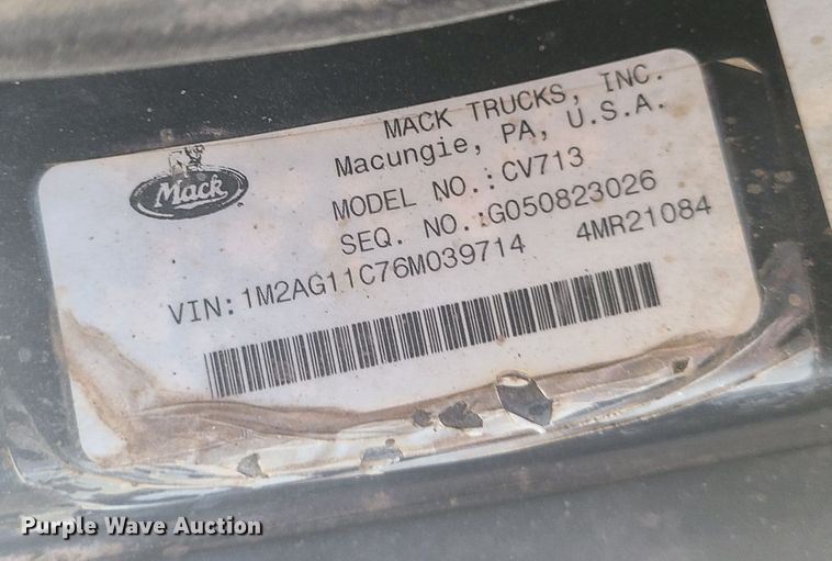 image for item DJ1653 2006 Mack CV713  grapple truck with trailer