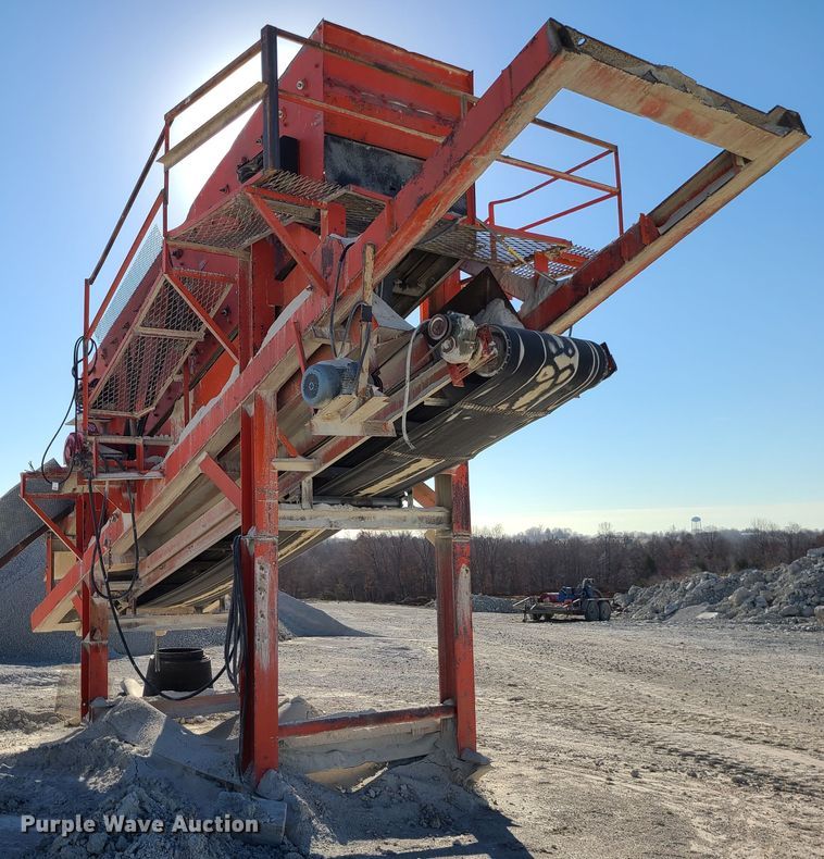 image for item DJ1654 Two deck screen