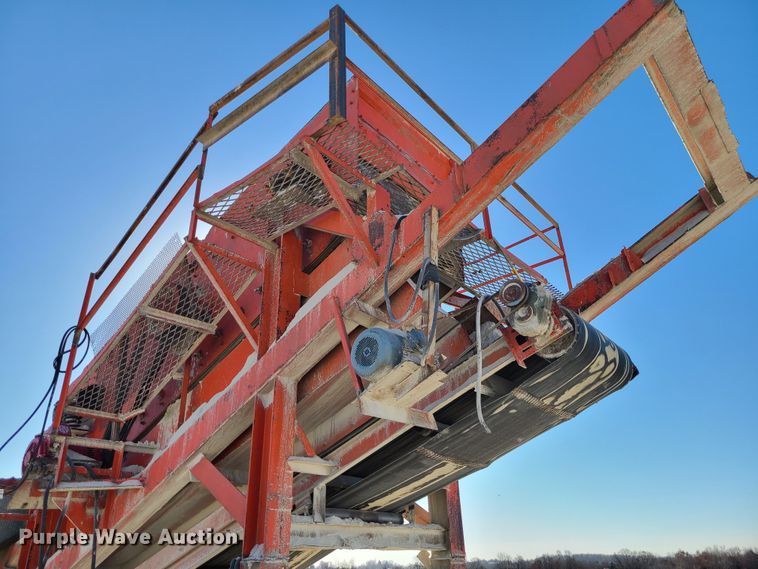 image for item DJ1654 Two deck screen