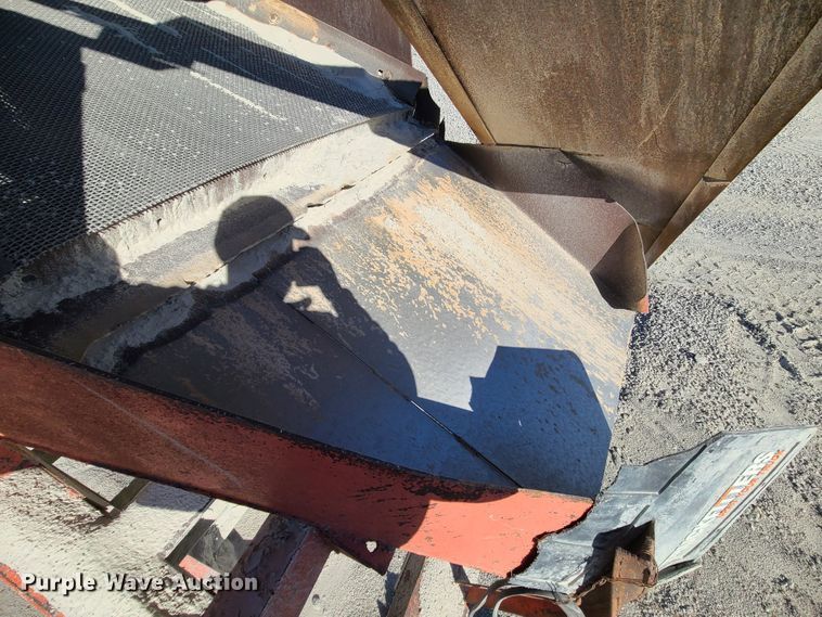 image for item DJ1654 Two deck screen