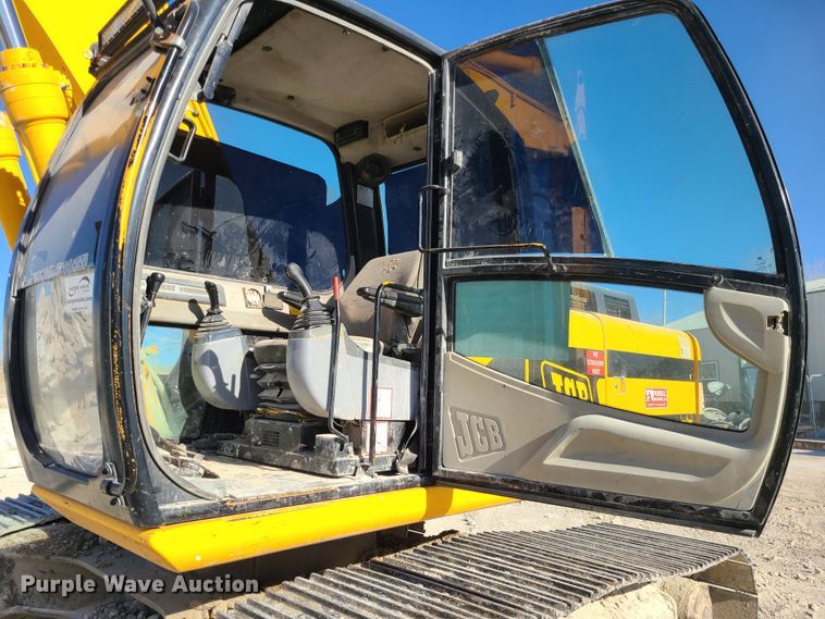 image for item DJ1655 1999 JCB JS260L  excavator