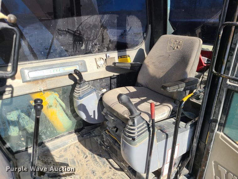 image for item DJ1655 1999 JCB JS260L  excavator