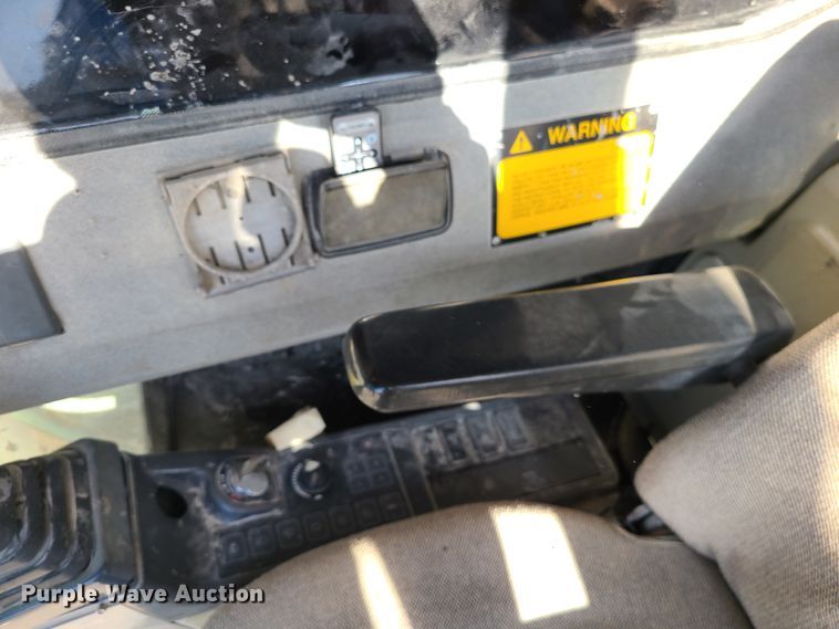 image for item DJ1655 1999 JCB JS260L  excavator