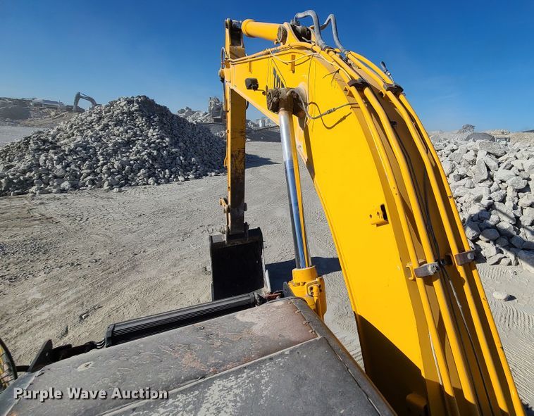 image for item DJ1655 1999 JCB JS260L  excavator