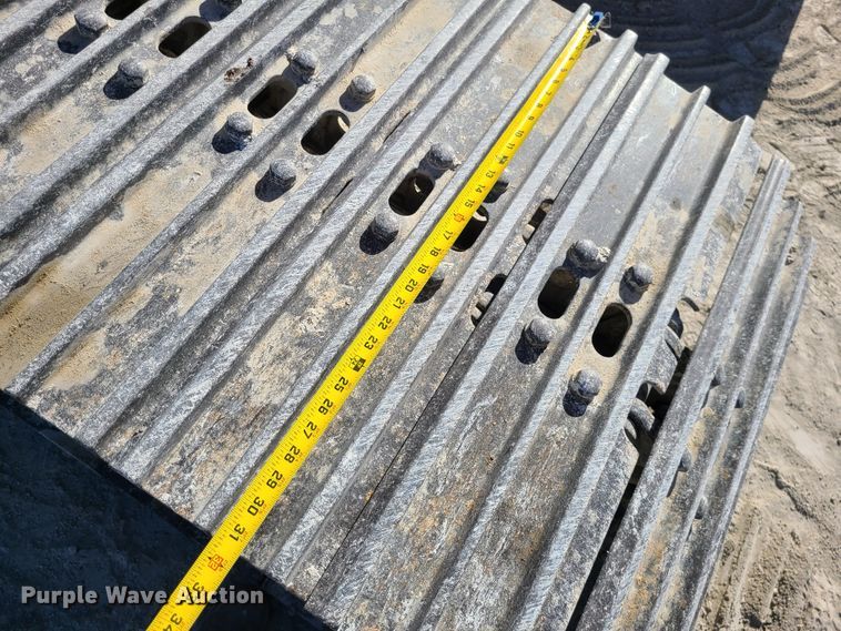 image for item DJ1655 1999 JCB JS260L  excavator