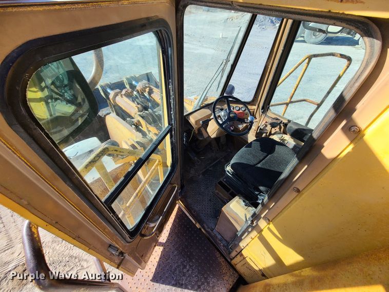 image for item DJ1656 Caterpillar 980C  wheel loader