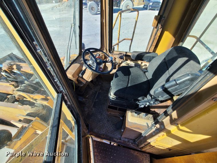 image for item DJ1656 Caterpillar 980C  wheel loader