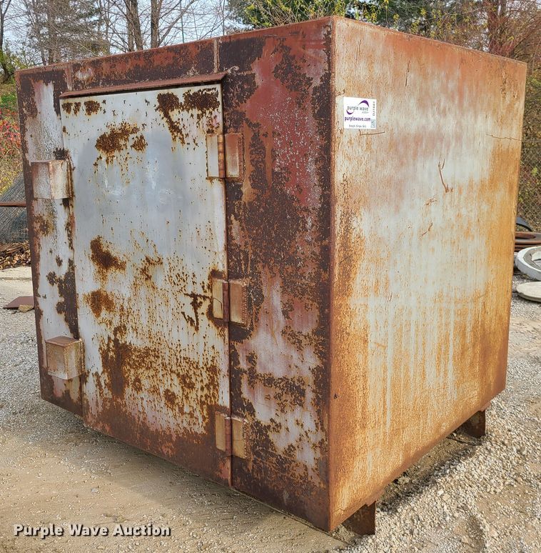 image for item DJ1681 Blast storage box